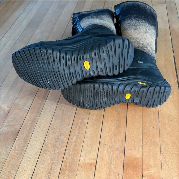 UGG Black and Brown Lace Up Boots - Picture 7 of 8